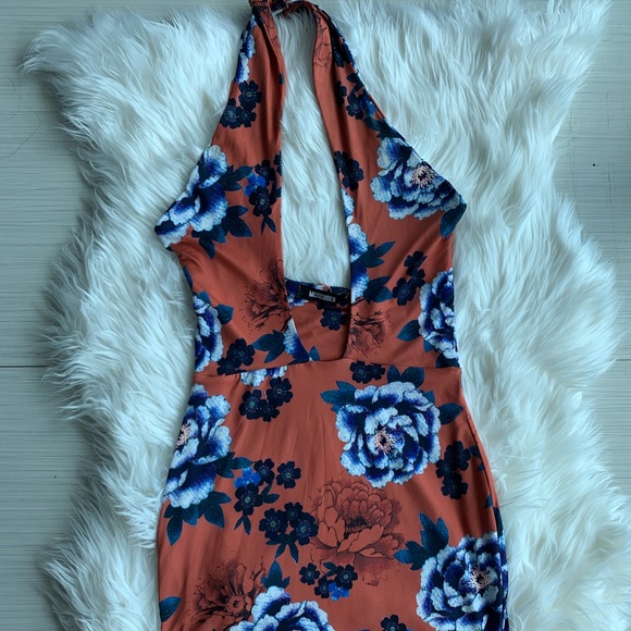 Missguided Dresses & Skirts - Misguided Orange Floral Bodycon Dress